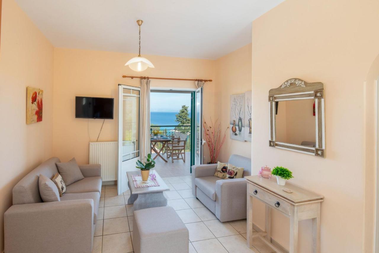 Villa Yiotta Kalodhikatika Bagian luar foto
